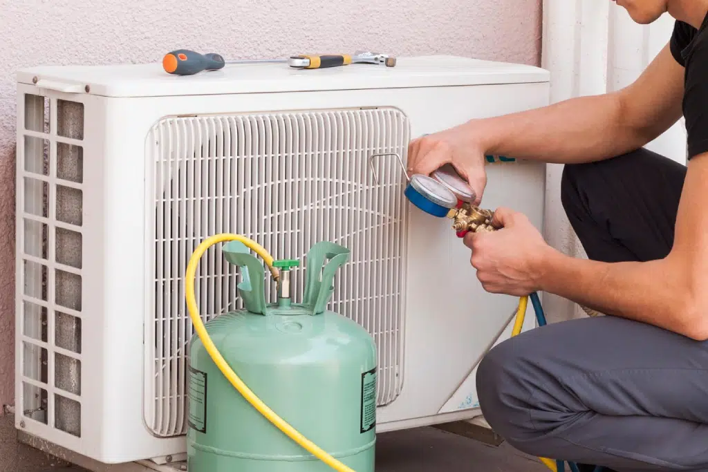Which Is Better: Comparing R-32 and R-410A?