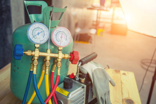 R404A vs R448A: Which Refrigerant Is Right for Your Business?